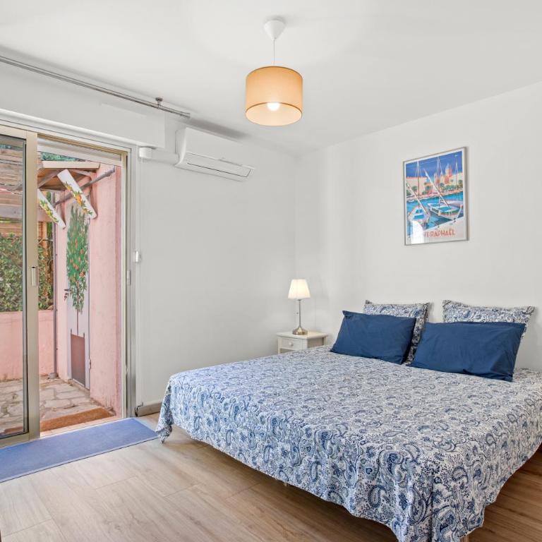 Coin de paradis plage Peguiere - Two-Bedroom Deluxe Apartment with Garden View - 17