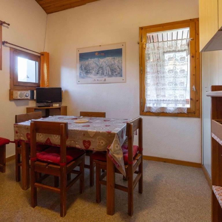 Appart Au Pied Des Pistes - Superior Apartment mit 1 Schlafzimmer und Balkon - 5