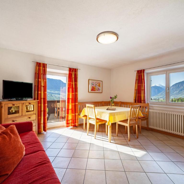 Gasserhof Ferienwohnung Edelrot - Superior Apartment mit 1 Schlafzimmer und Balkon - 1