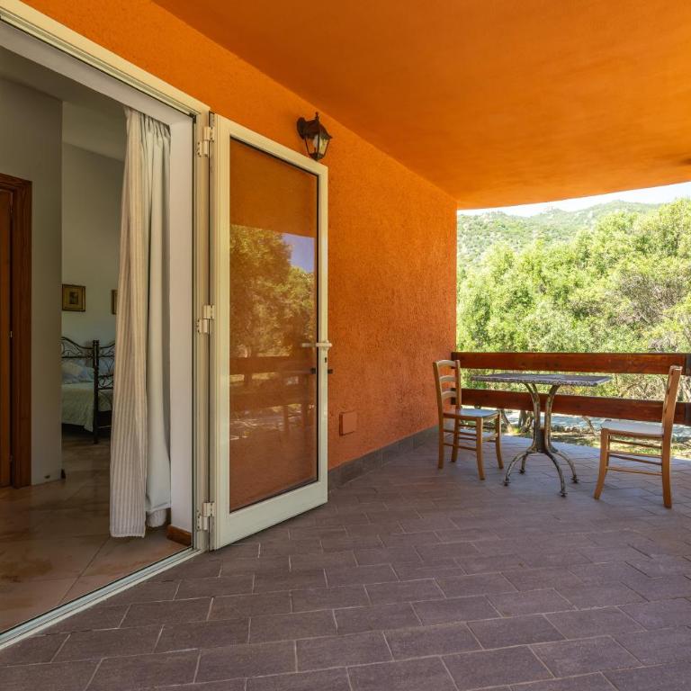 Harmònia Residence - Camera Tripla con Doccia - 10
