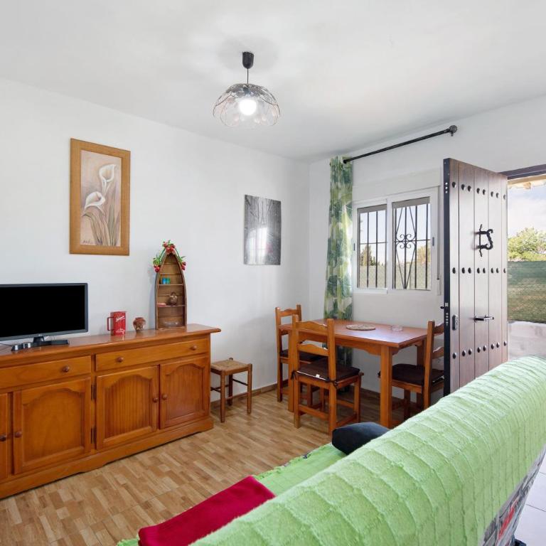 Casa Manoli 3 Chiclana - Habitación Cuádruple con ducha - 5
