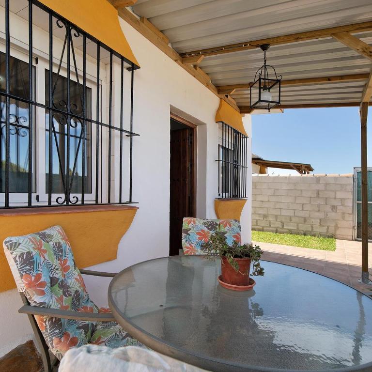 Casa Manoli 3 Chiclana - Habitación Cuádruple con ducha - 3