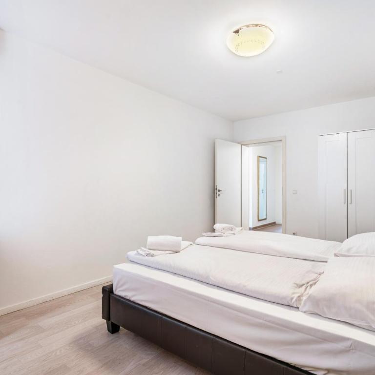 Aldars Urban Trio Suite No.5 - Superior Apartment mit Stadtblick - 15