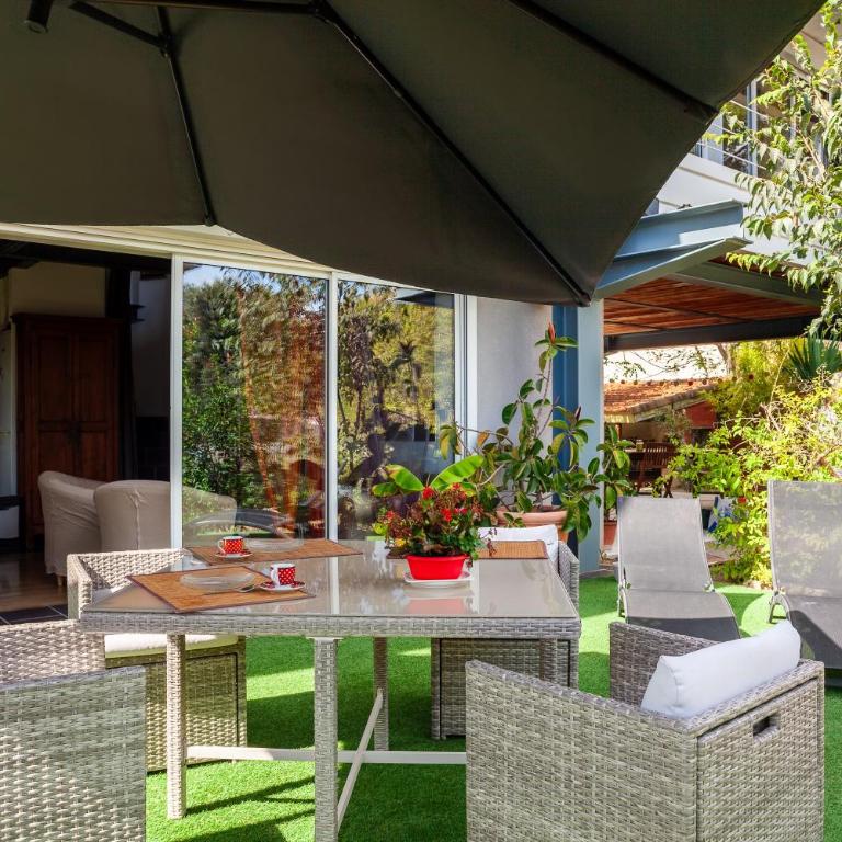 Dolce Vita - Jacuzzi - La Ciotat - Villa - Vue sur Jardin - 3