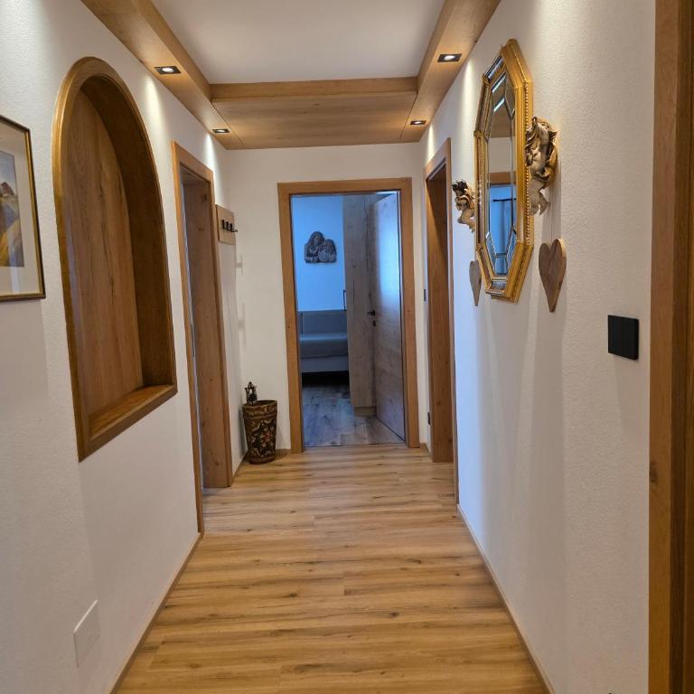 Piciulei Grant - Appartamento Premium con 3 Camere da Letto e Balcone - 12