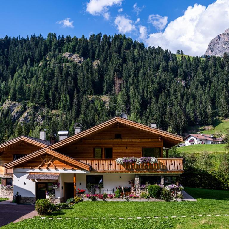 Piciulei Grant - Appartamento Premium con 3 Camere da Letto e Balcone - 3