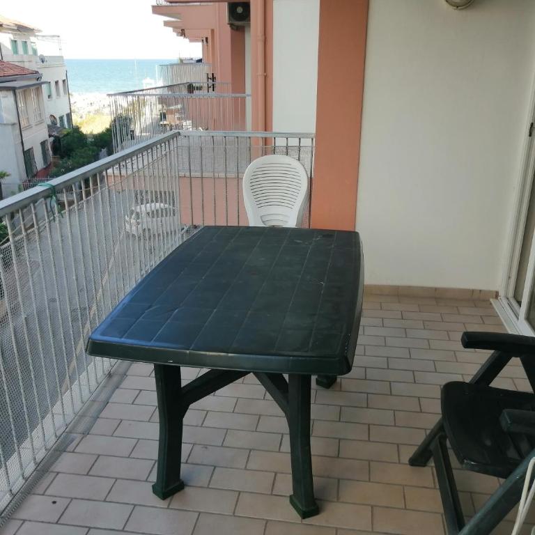 App Mareva 3 camere sul Mare - Appartamento con 3 Camere da Letto e Vista Acqua - 4