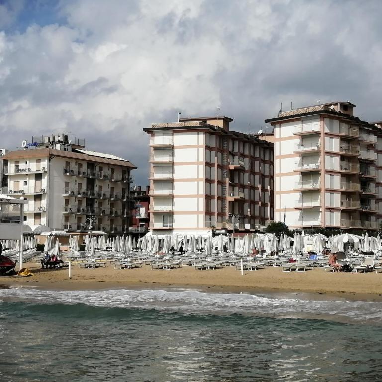 App Mareva 3 camere sul Mare - Appartamento con 3 Camere da Letto e Vista Acqua - 20