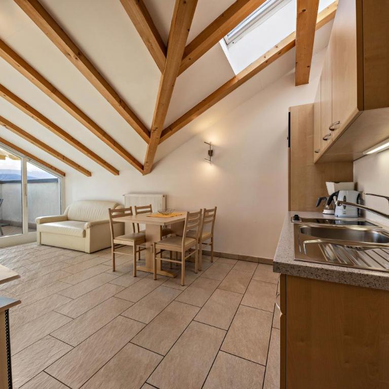 Stompferhof Mansarde - Appartamento Superior con 1 Camera da Letto e Balcone - 5