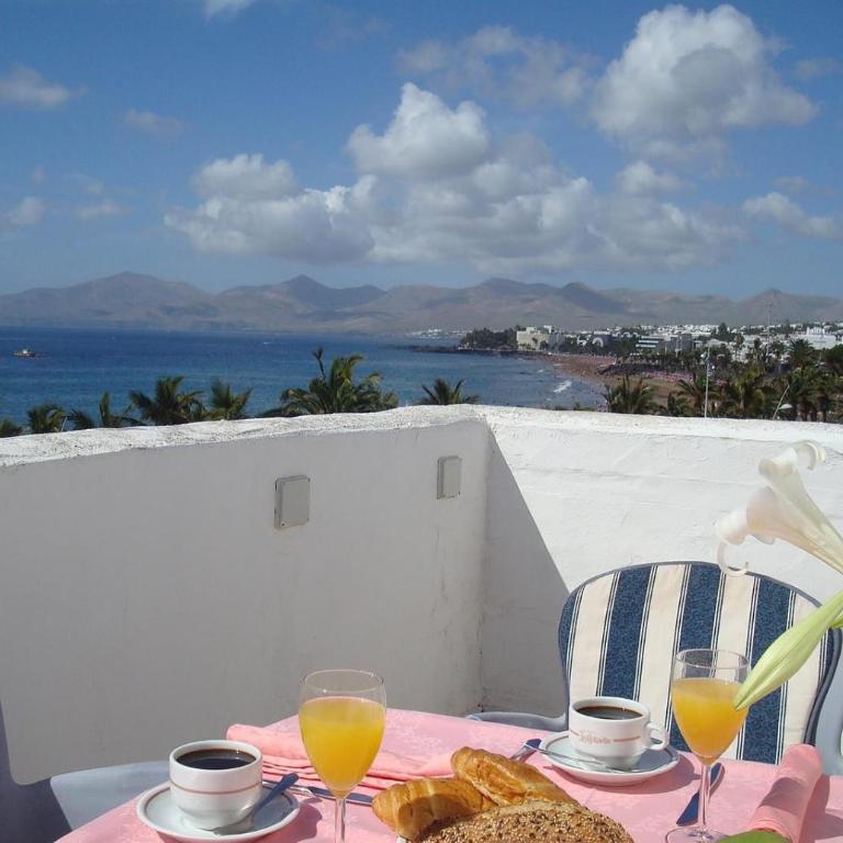 Apartamento El Quintero - Two-Bedroom Deluxe Apartment with Ocean View - 2