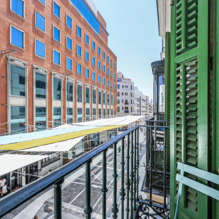 AmazINN Places Madrid Preciados - Apartamento de 1 dormitorio con balcón - 1