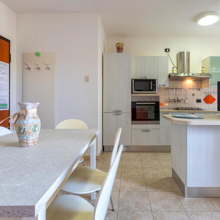 Corallo apartment - Appartamento Deluxe con 2 Camere da Letto e Balcone - 4
