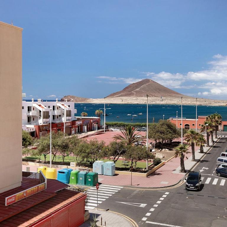 Medano Beach Home Ocean View - Apartamento Premium de 3 dormitorios con balcón - 23
