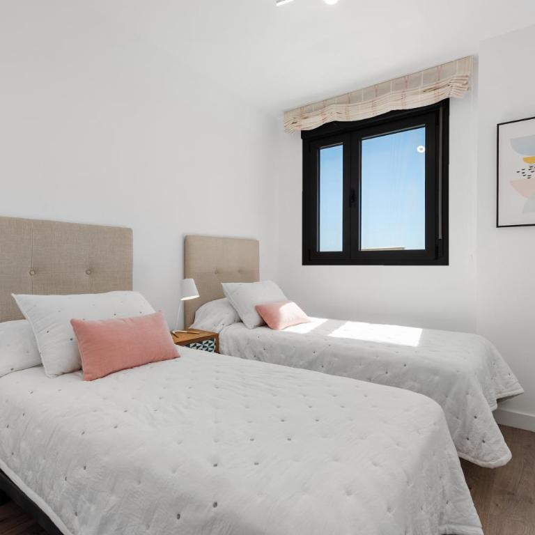 Adhara 053 - Apartamento Deluxe de 2 dormitorios con vistas al mar - 10