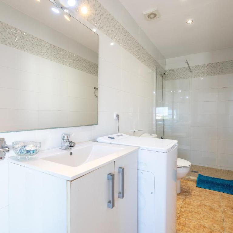 Wonderful - Three-Bedroom Premium Apartment with Balcony - 17