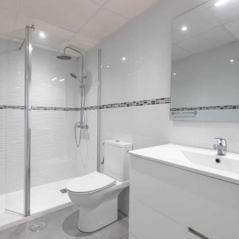 Two bedroom apartment beside marina - Apartamento Deluxe de 2 dormitorios con balcón - 15