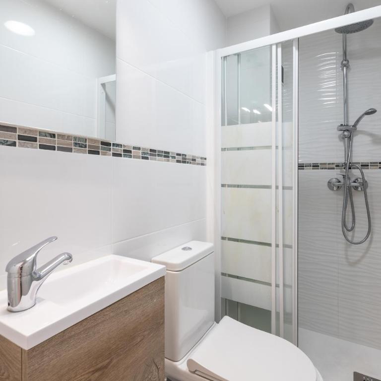 Two bedroom apartment beside marina - Apartamento Deluxe de 2 dormitorios con balcón - 12