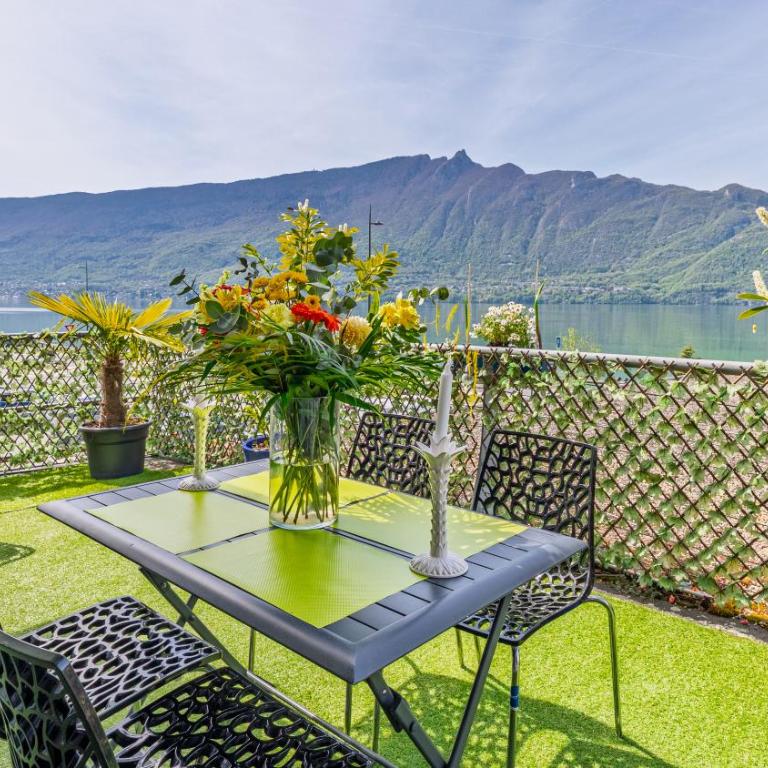 Superbe Appartement avec vue sur le Lac du Bourget - Appartamento con Vista Lago - 35
