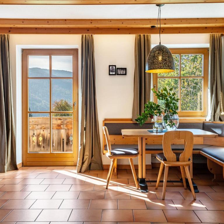 Häuslerhof App Betula - Appartamento Deluxe con 2 Camere da Letto e Vista Giardino - 2