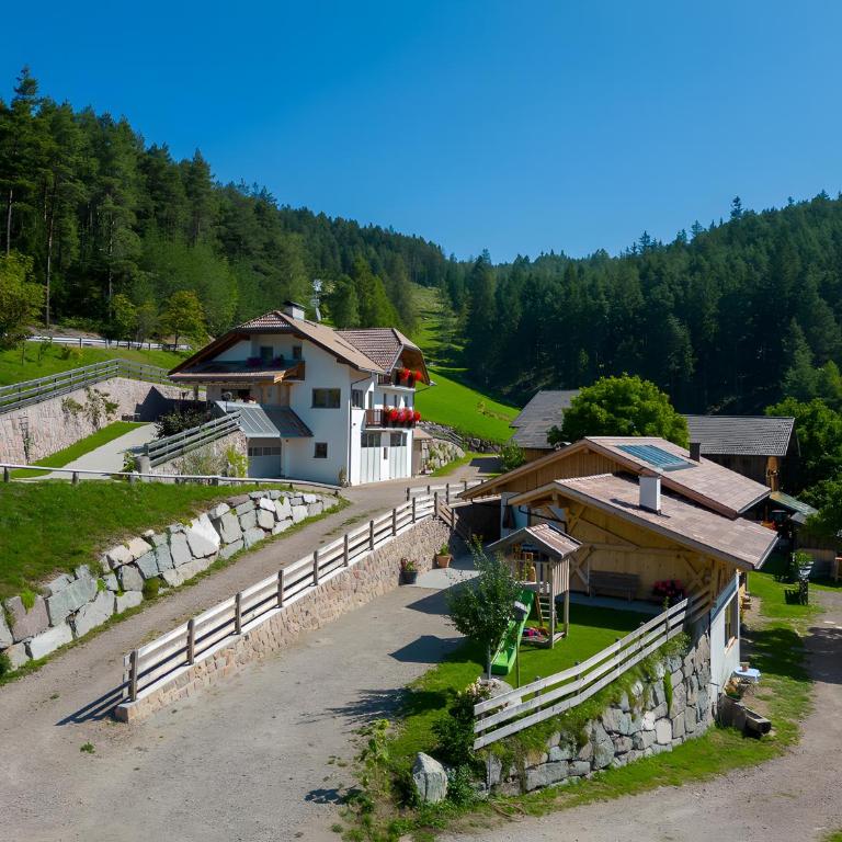 Ferienhaus Tholer Hof - Three-Bedroom House - 1