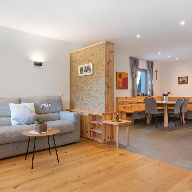 Ferienhaus Tholer Hof - Three-Bedroom House - 4