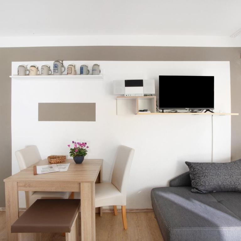 Paulas Ferienwohnung - Studio mit Schlafsofa - 4