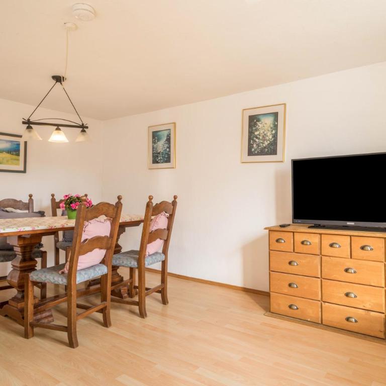Ferienwohnung Achraintal 1 - Apartment mit Blick auf die Berge - 1