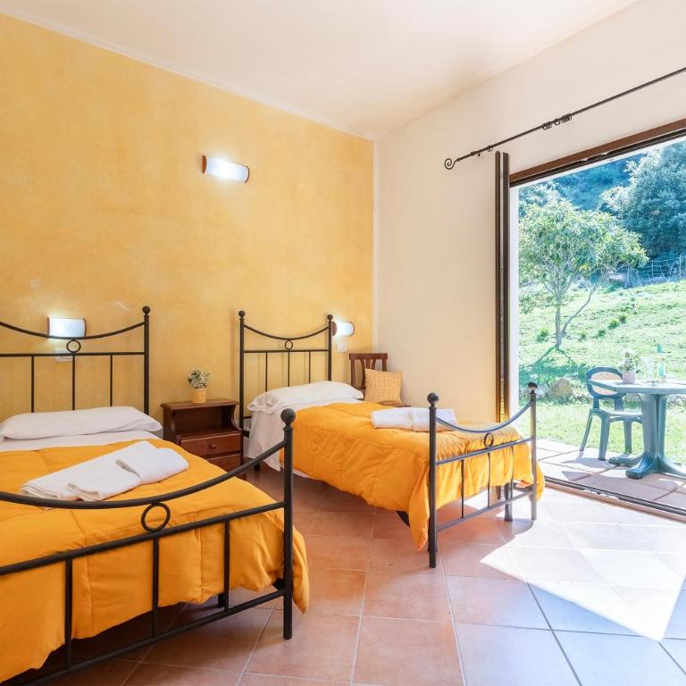 Resort Con Piscina- La Fattoria - Apartamento de 1 dormitorio con vistas al jardín - 1