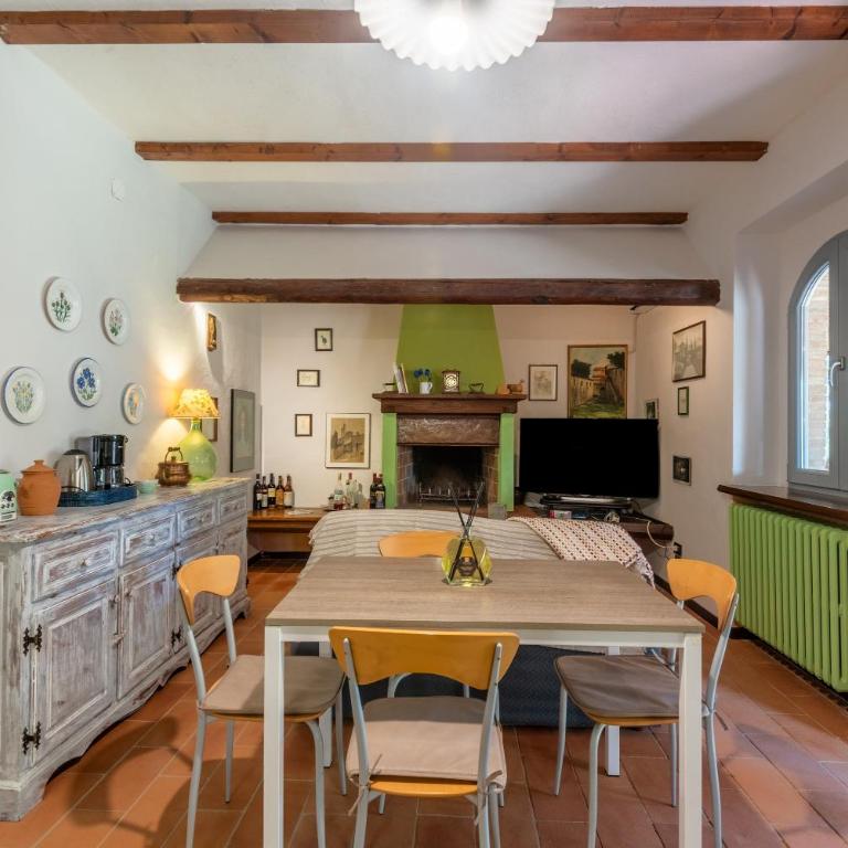 Pietraserena - San Gimignano - Two-Bedroom Deluxe Apartment with Garden View - 7