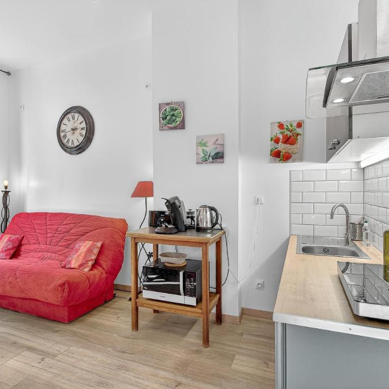 Gîte Mélano - La Grange du Logis - Appartement 1 Chambre avec Jardin - 8