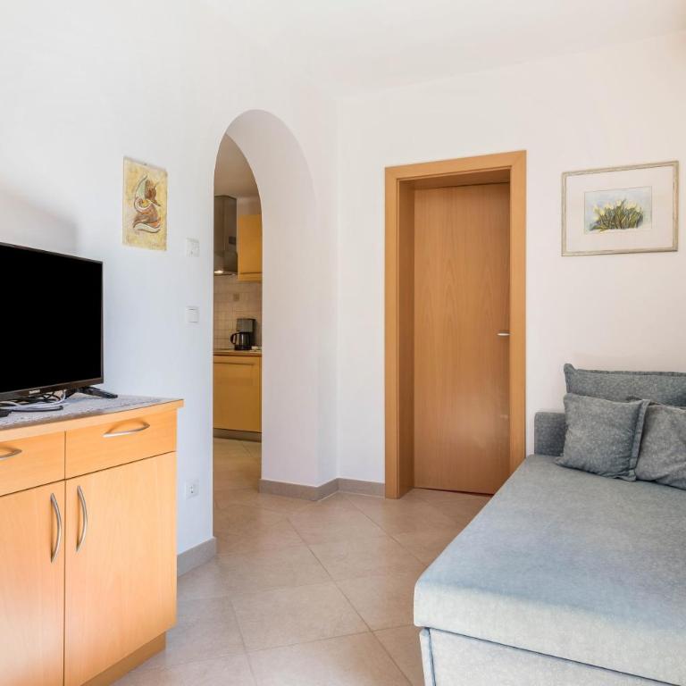 Haus Rosengarten Apt A - Apartamento Deluxe de 2 dormitorios con vistas al jardín - 8