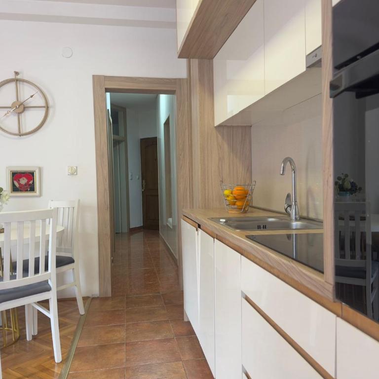 Apartman Katica - Two-Bedroom Apartment - 6