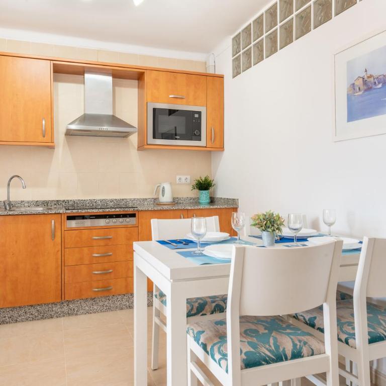 Apartamento Erizo de Mar - Apartamento Deluxe de 2 dormitorios con vistas al mar - 8