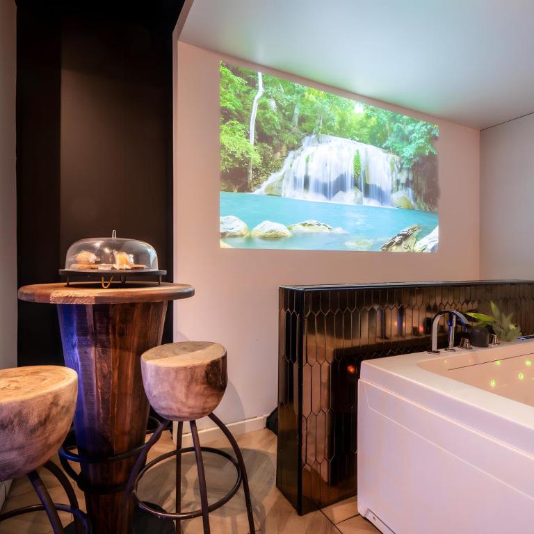 Suite toute équipée Jacuzzi privé - Appartement avec Douche - 28