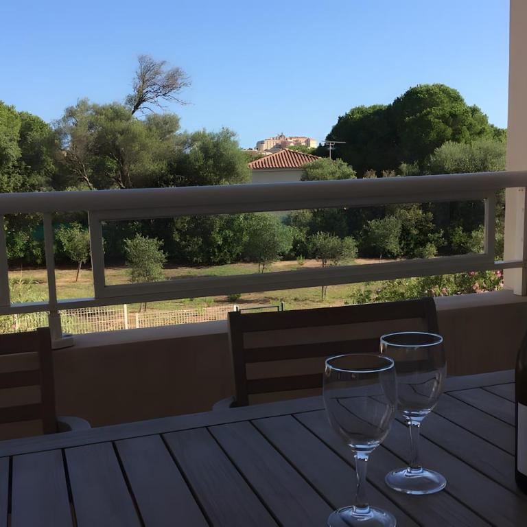 Appartamento T3 Calvi - Deluxe-Apartment mit 2 Schlafzimmern und Gartenblick - 16