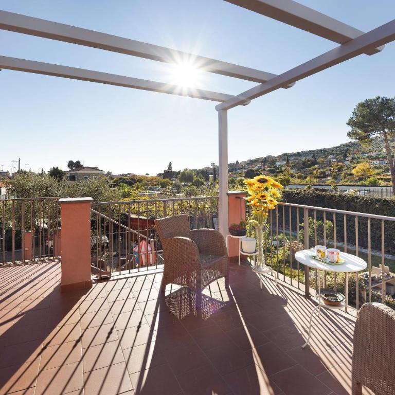 Casa Girasole 600 mt dal mare - Appartamento Deluxe con 2 Camere da Letto e Vista Giardino - 1