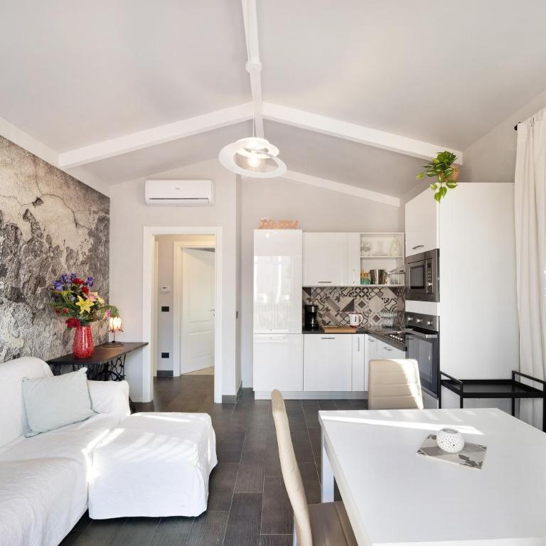 Casa Girasole 600 mt dal mare - Appartamento Deluxe con 2 Camere da Letto e Vista Giardino - 2