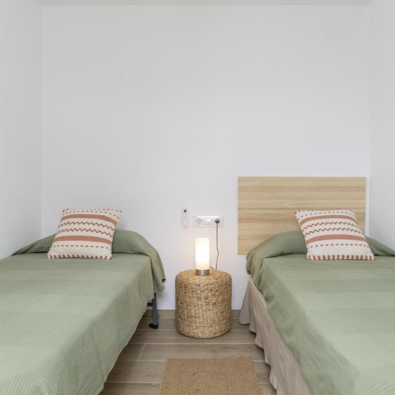 La Casita de Álvaro - Habitación Cuádruple con ducha - 17