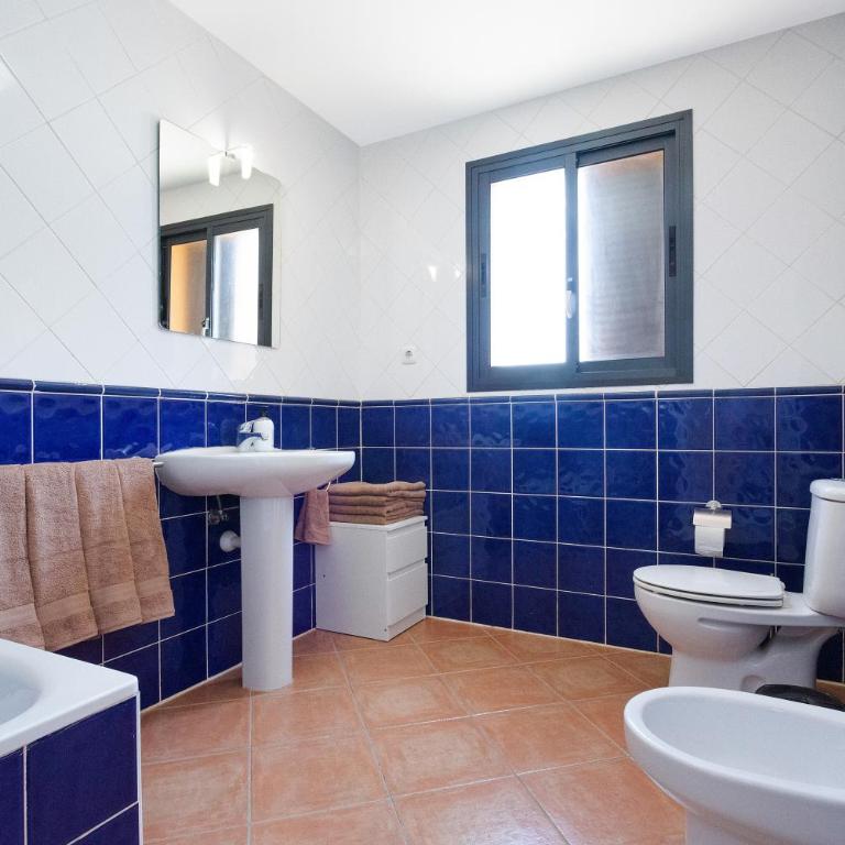 Casa Miramar - Two-Bedroom House - 12