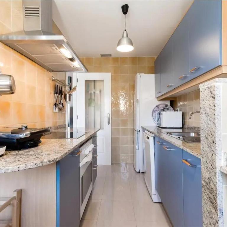 Denia Living - Two-Bedroom Deluxe Apartment with Ocean View - 9
