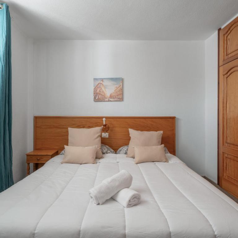 Las Floritas 2 - Apartamento Superior con vistas a la ciudad - 12