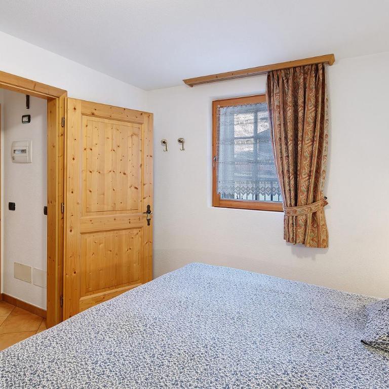 La Coccinella Livigno - One-Bedroom Chalet - 11