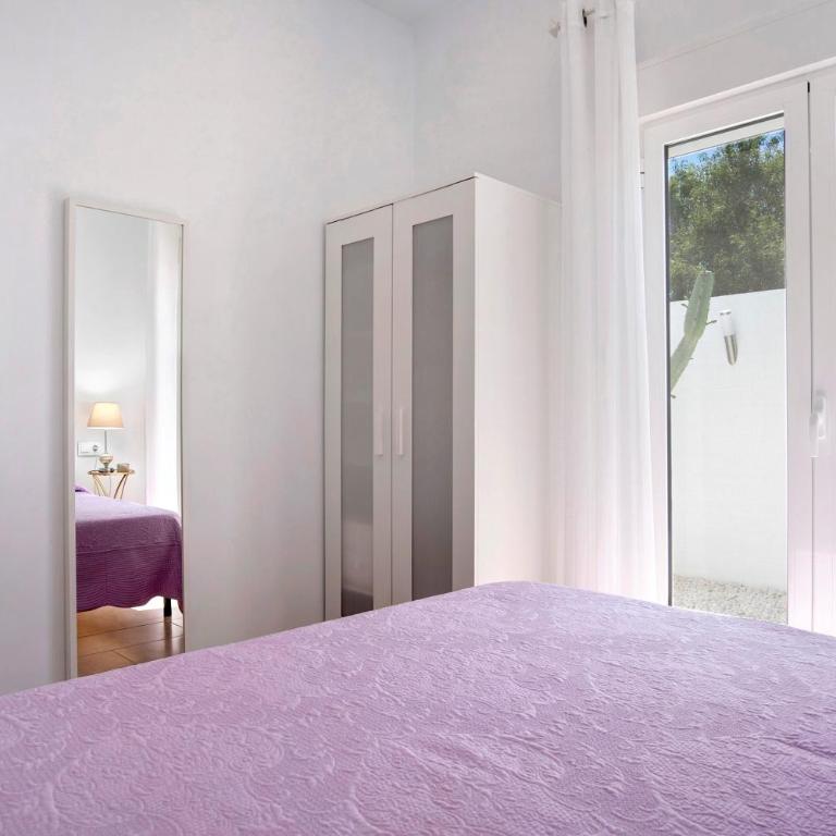 La Casita de la Florida - Habitación Cuádruple - vistas al jardín - 12