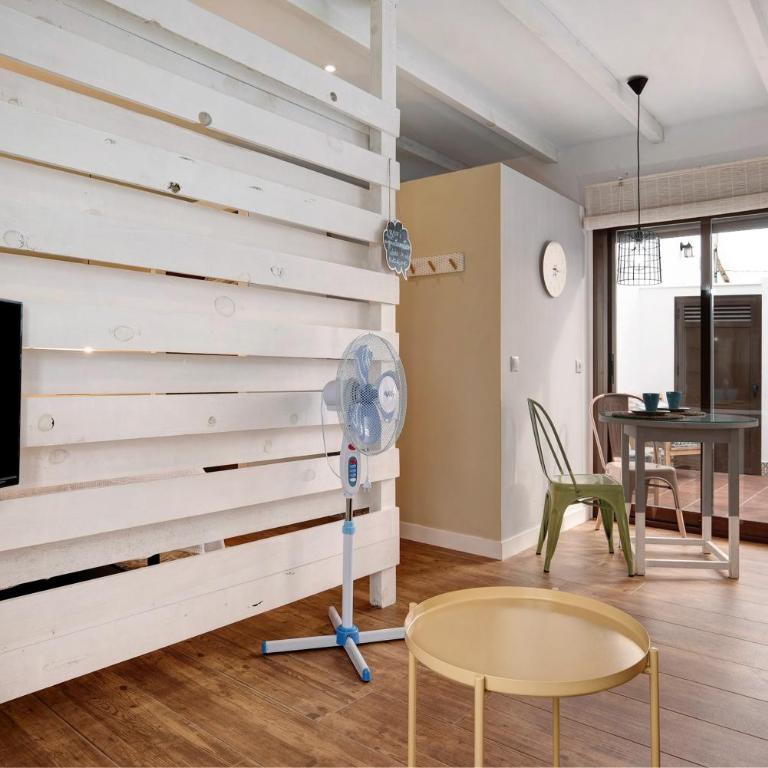 Estudio Clara 1 - Habitación Doble con balcón - 5
