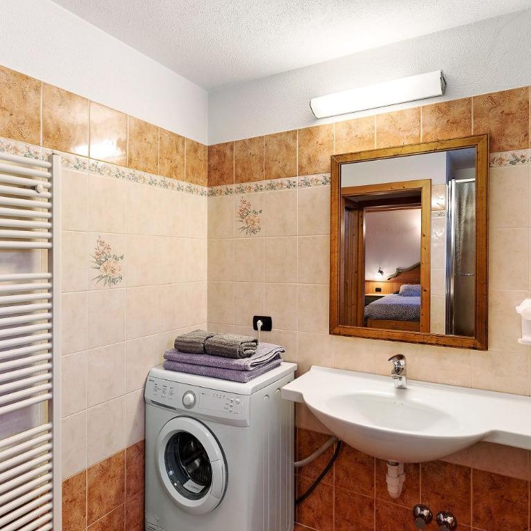 La Coccinella Livigno - One-Bedroom Chalet - 12