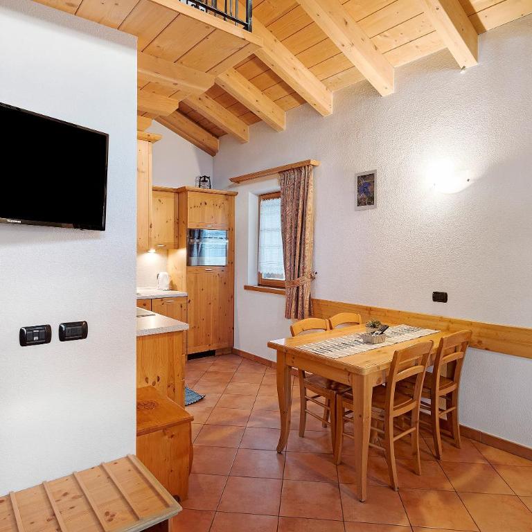 La Coccinella Livigno - One-Bedroom Chalet - 4