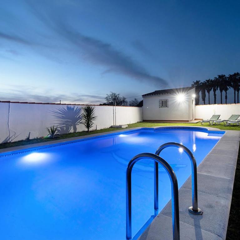 Chalet Isla del Sotillo - Casa de 3 dormitorios - 35