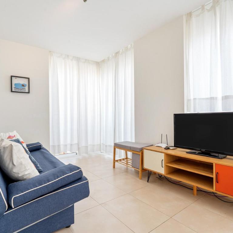 Apartamento Sf2 - Superior One-Bedroom Apartment with Balcony - 2