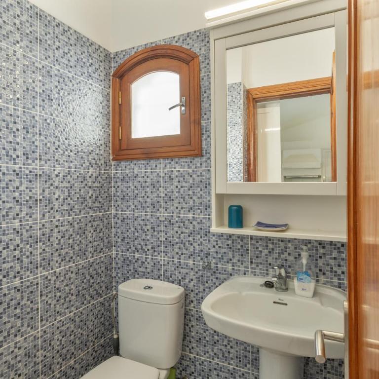 Wonderful Bungalow in Maspalomas - Three-Bedroom House - 13