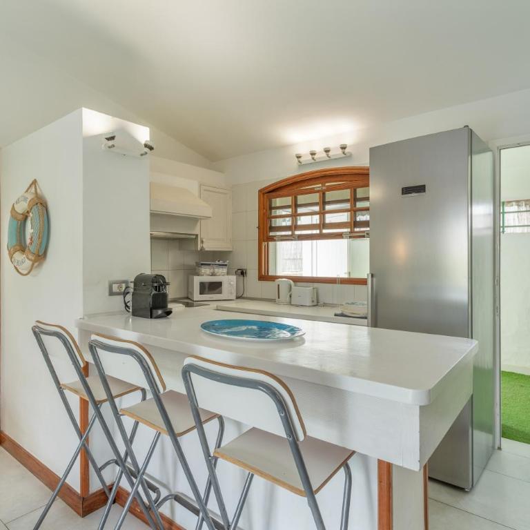 Wonderful Bungalow in Maspalomas - Three-Bedroom House - 6